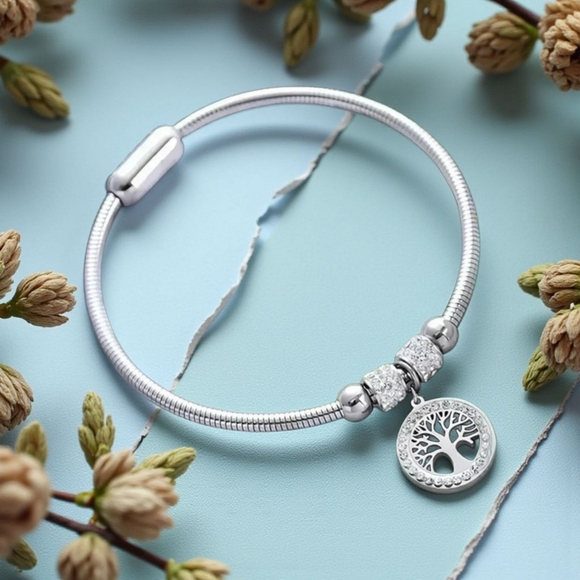 ๐๏ธ18K Gold Plated Stainless Steel Bangle with Tree of Life Charm FREE Earrings - Picture 7 of 14